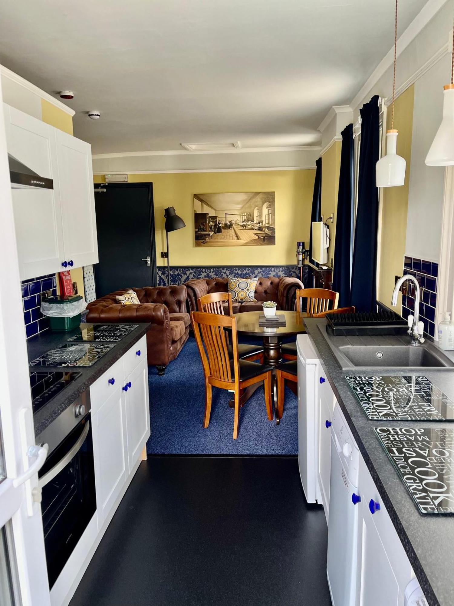 Atlantis Apartment *