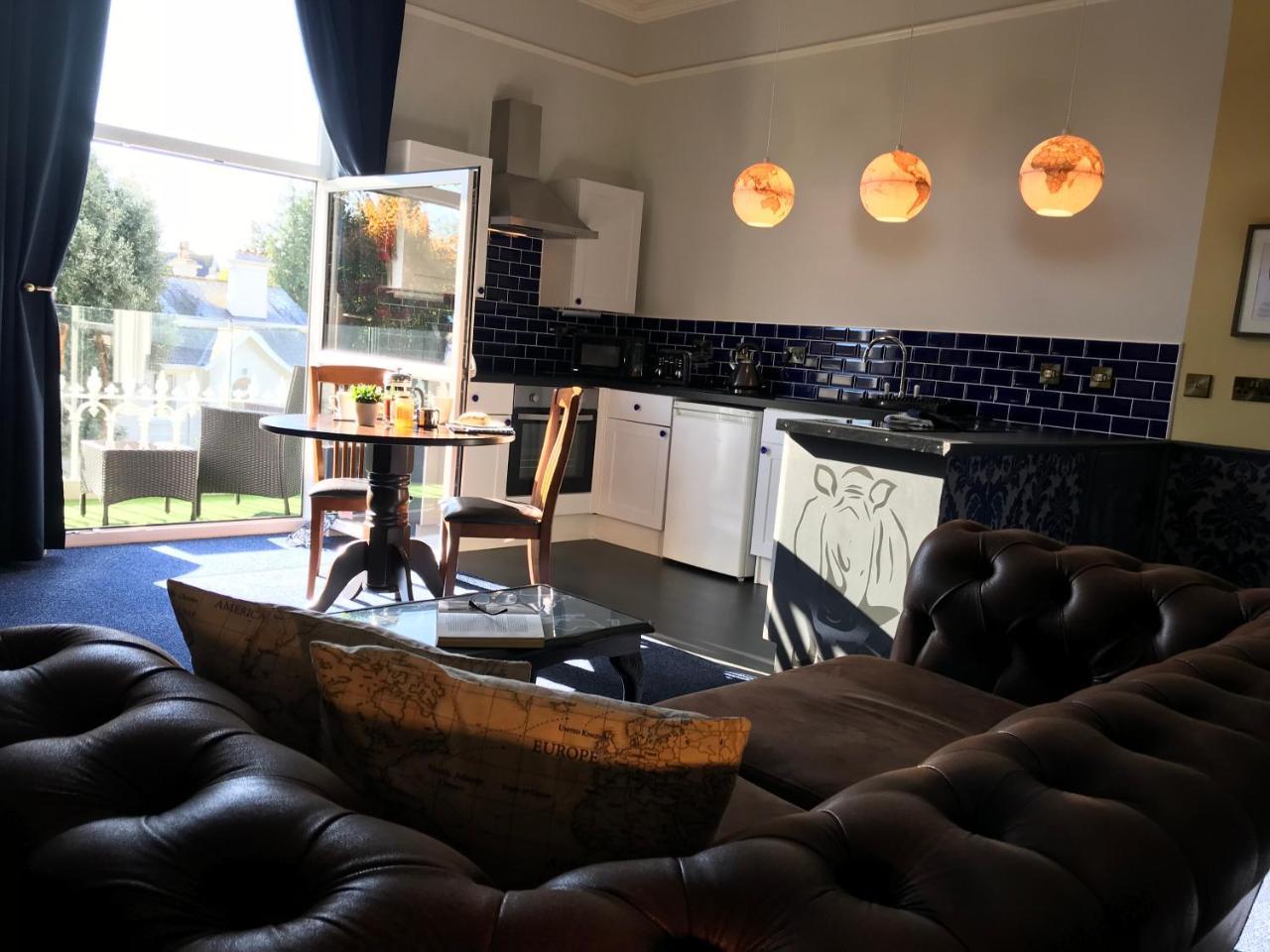 Atlantis Apartment *